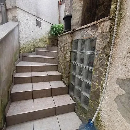 Apartment Spacious In *