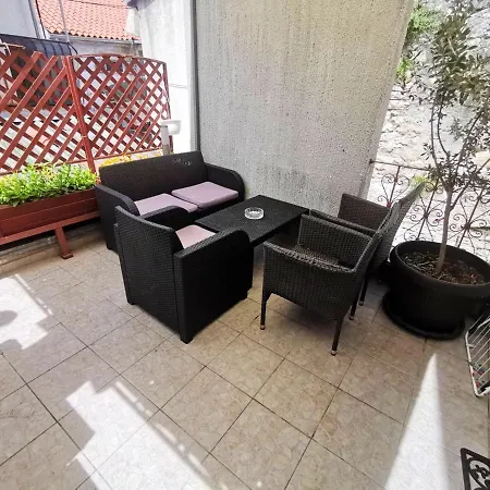 Spacious In Apartment Pula