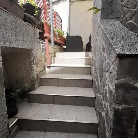 Spacious In Apartamento
