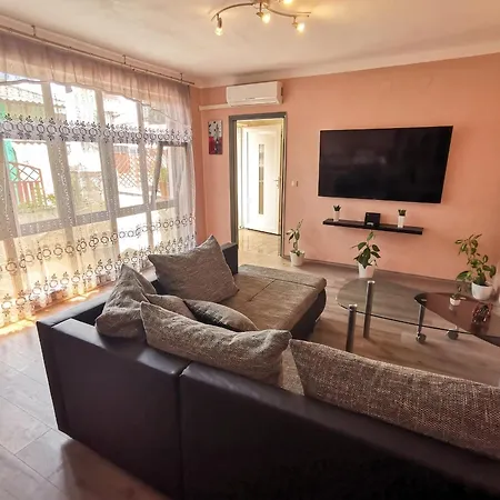 Apartamento Spacious In *