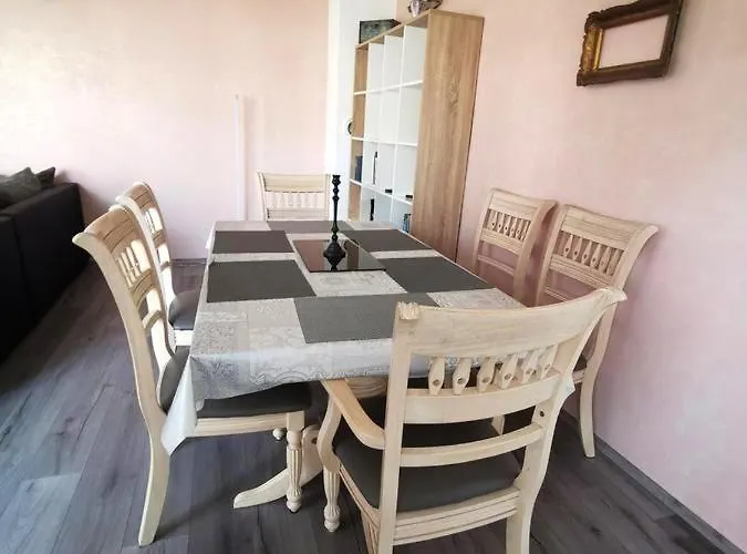 Spacious In 풀라
