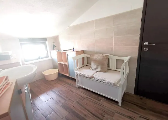 Lejlighed Spacious In Pula
